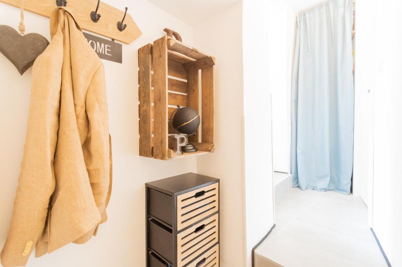 Apartamento P Terrace - Lake View By Rent All Como Laglio Exterior foto